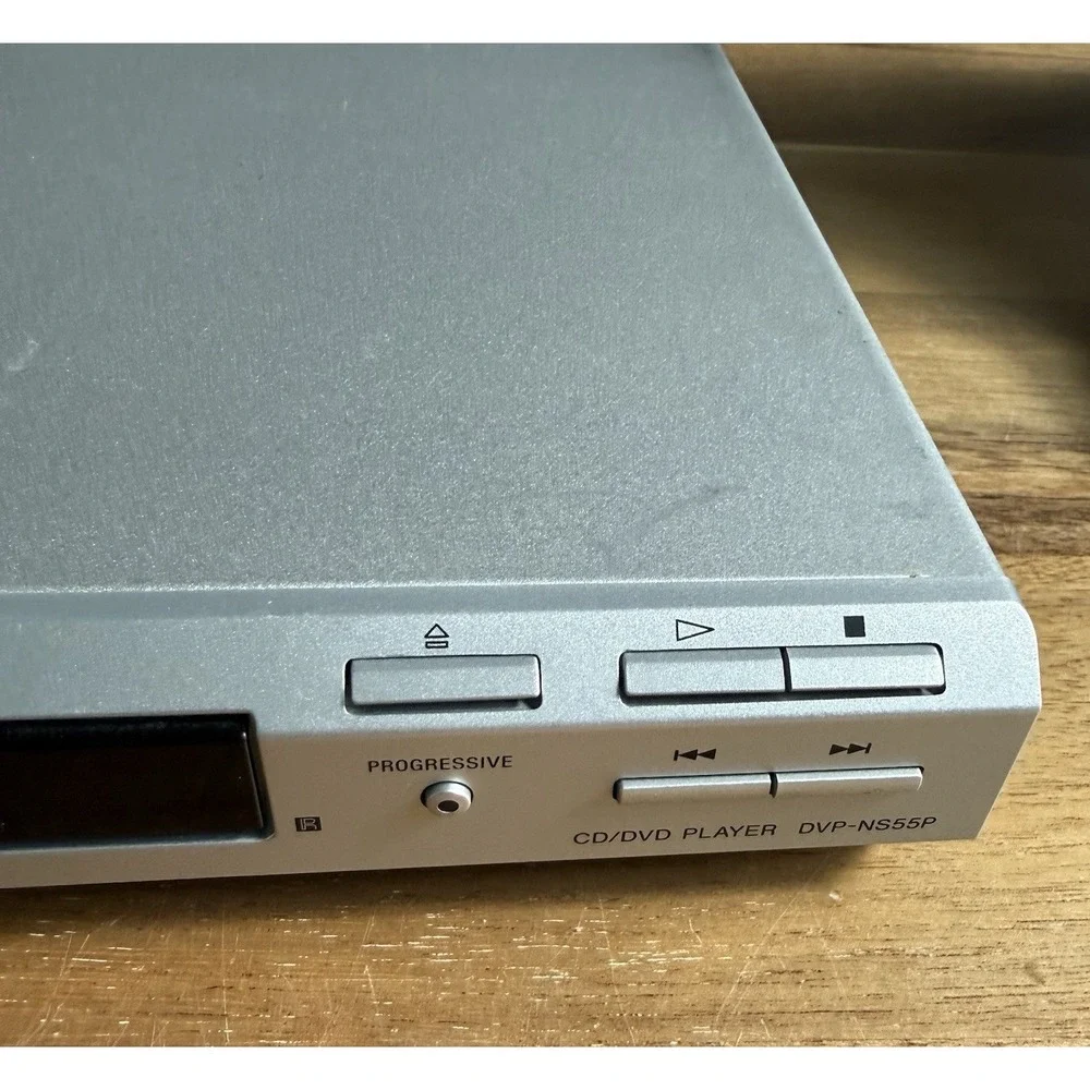 Sony DVP-NS55P CD/DVD Player Silver, Precision Cinema Progressive Scan, remote
